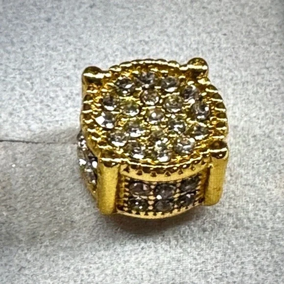 CZ Elegant Gold and Silver Stud Earrings. Boxed ready to gift. - Picture 6 of 11